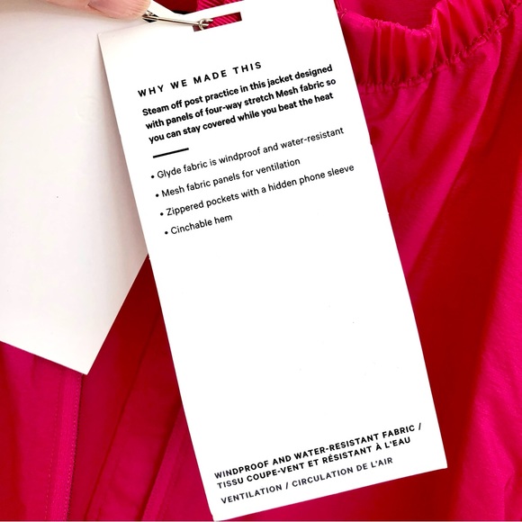 Lululemon With the Breeze jacket, size 10 ✨ - Picture 10 of 10